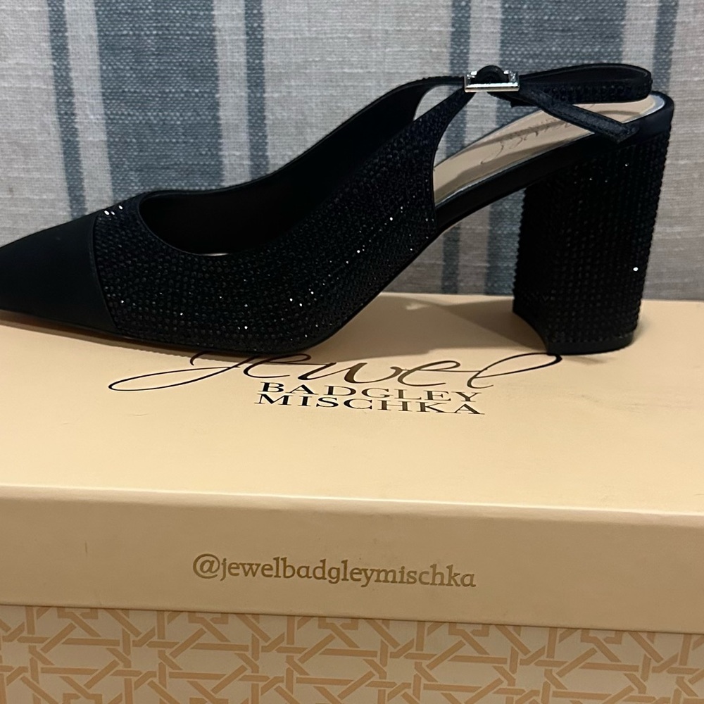 Jewel Badgley Mischka Tatum Slingback Black Heels